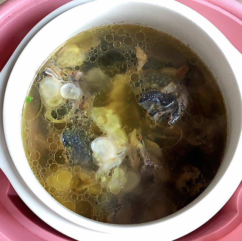 花旗参炖竹丝鸡汤的做法