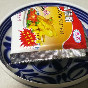 电饭锅版盐焗鸡的做法 步骤4
