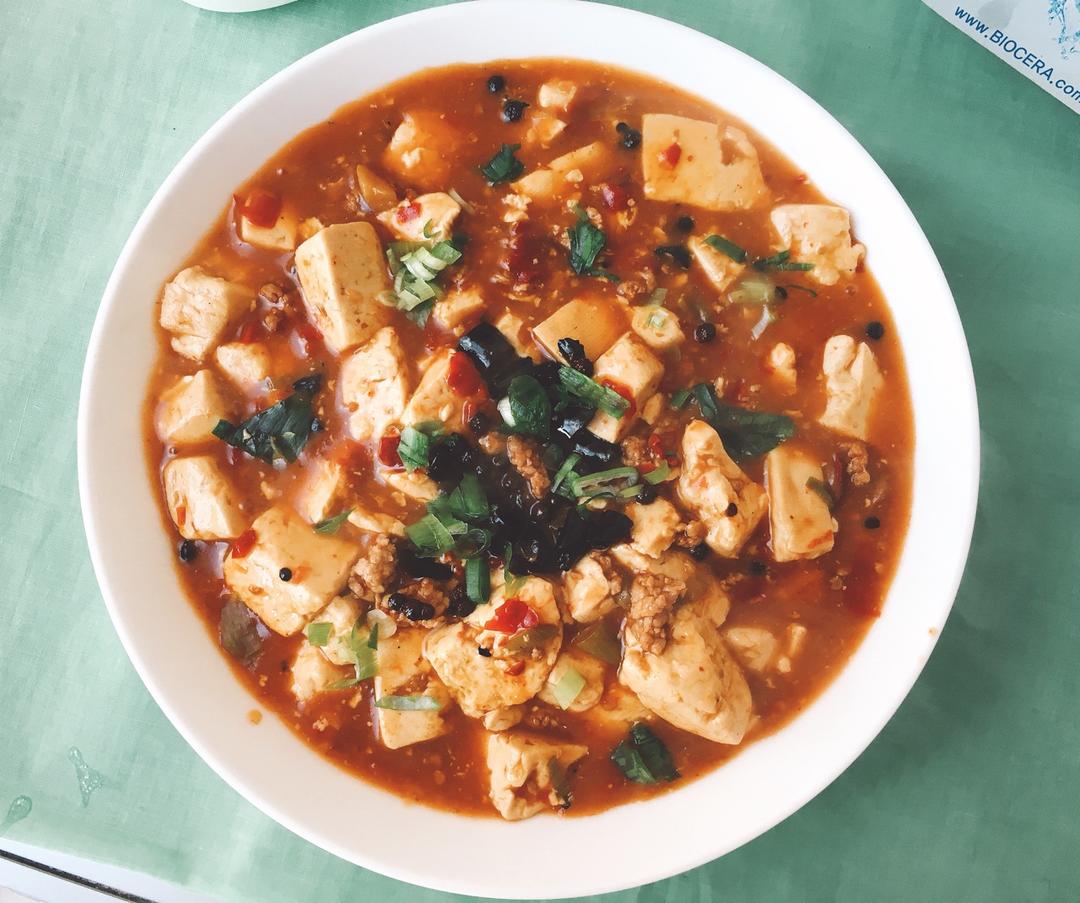 厨师长教你：“麻婆豆腐”的正宗做法，麻香味十足