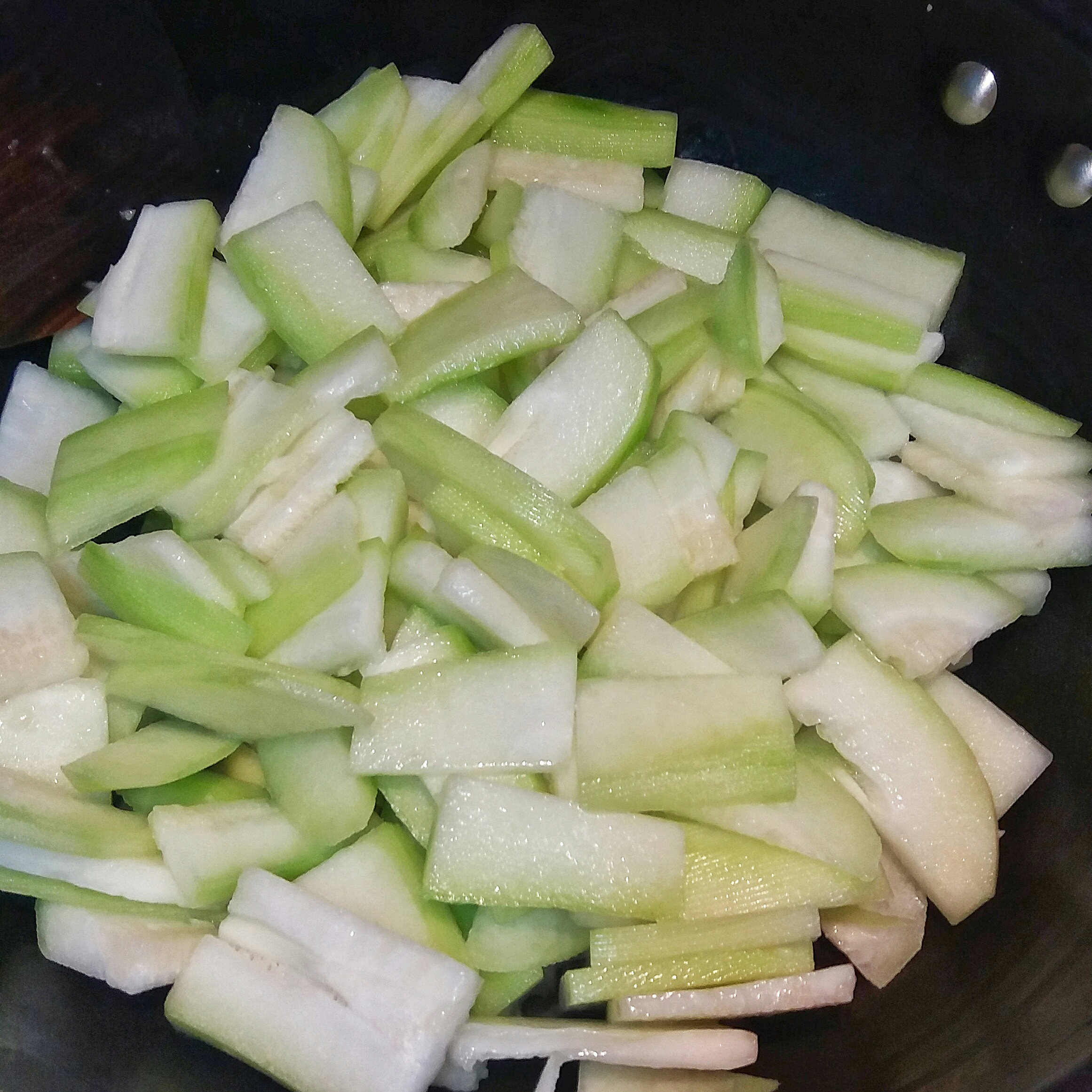 海鲜瓜汤煲的做法 步骤2