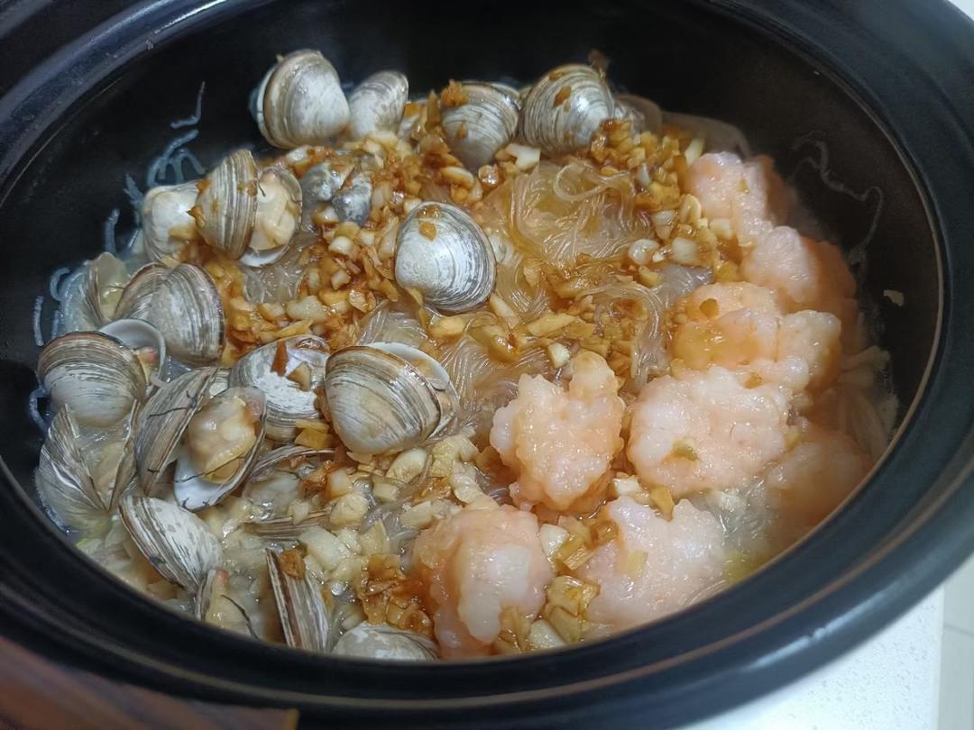 蒜蓉虾滑煲