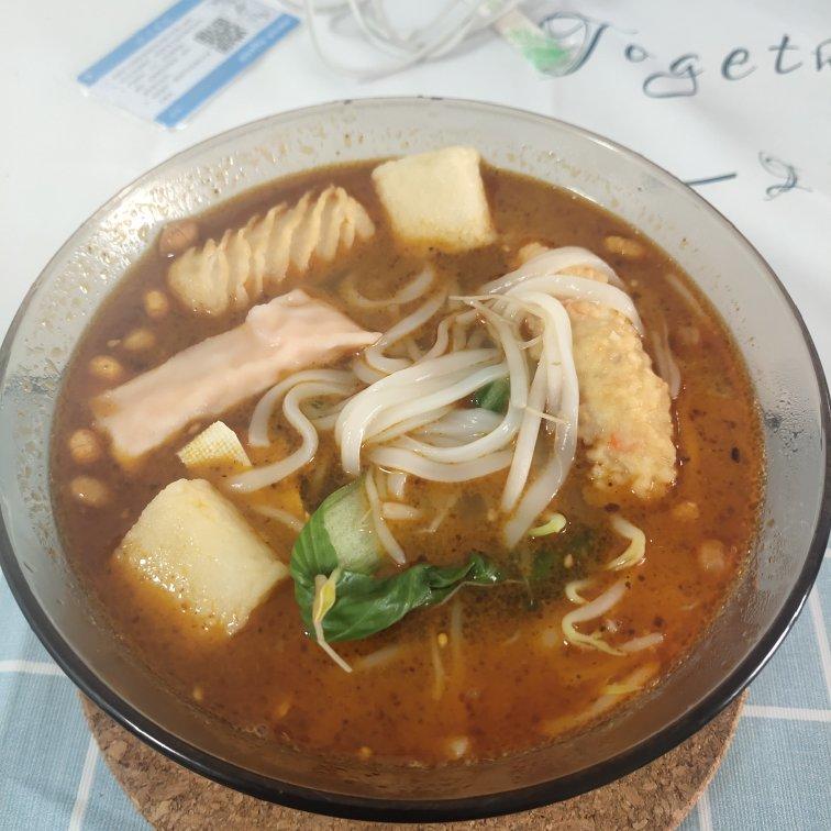 家常麻辣烫就这样做好吃又过瘾