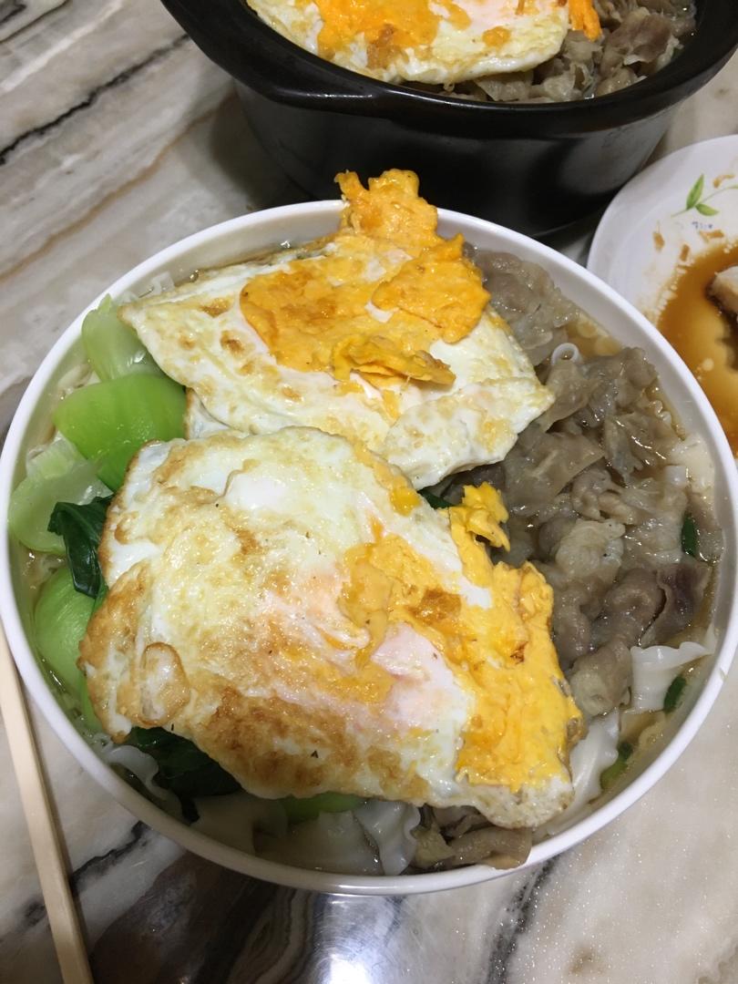 酸爽到不敢想象的浇汤肥牛面