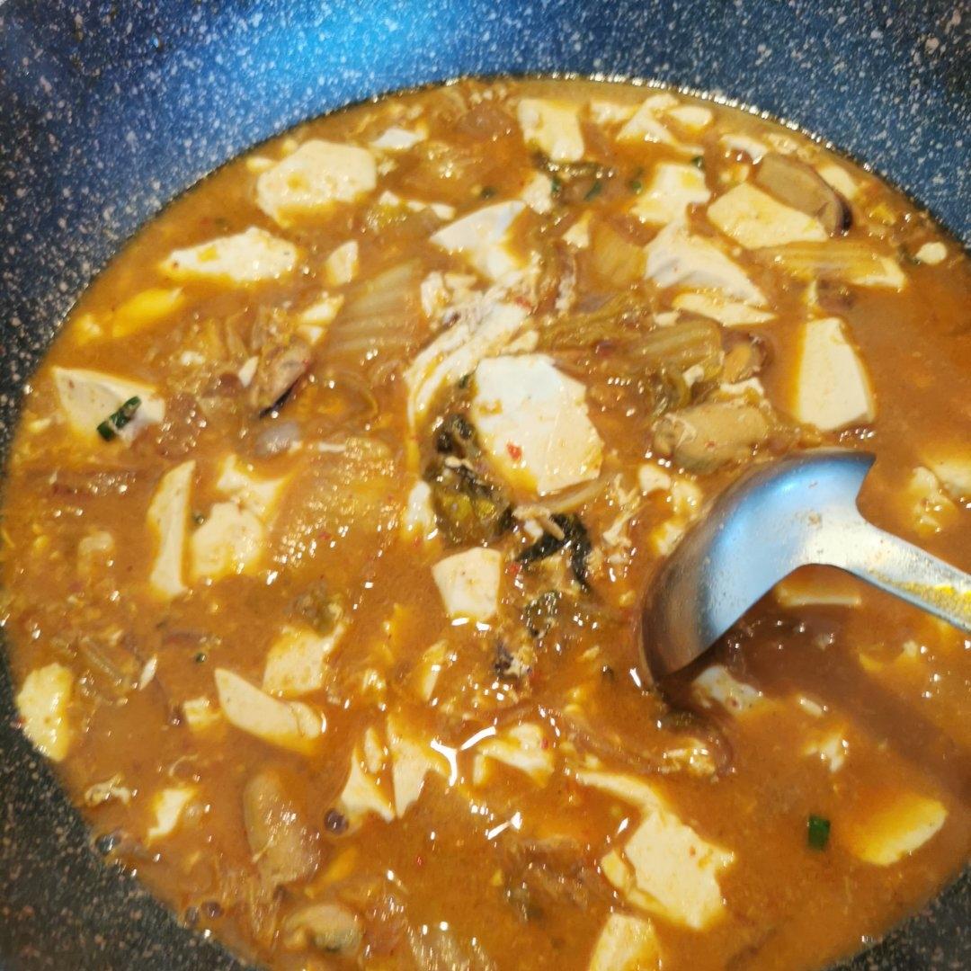 韩国大妈亲授— 韩式泡菜豆腐汤