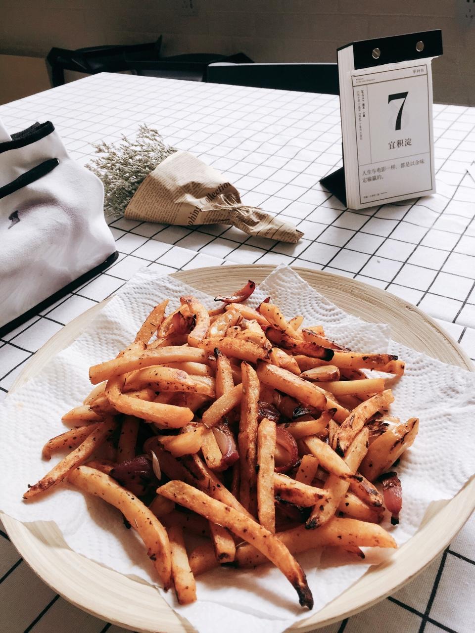 香料烤薯条