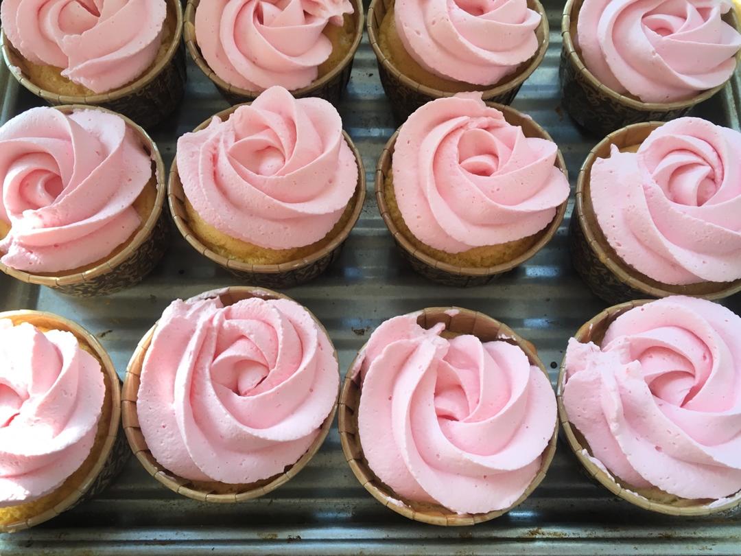 蛋糕裱花—玫瑰花