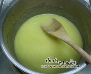 海绵鸡蛋布丁的做法 步骤2