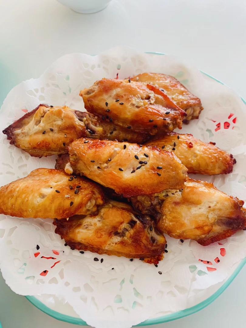 蒜香蚝油鸡翅中