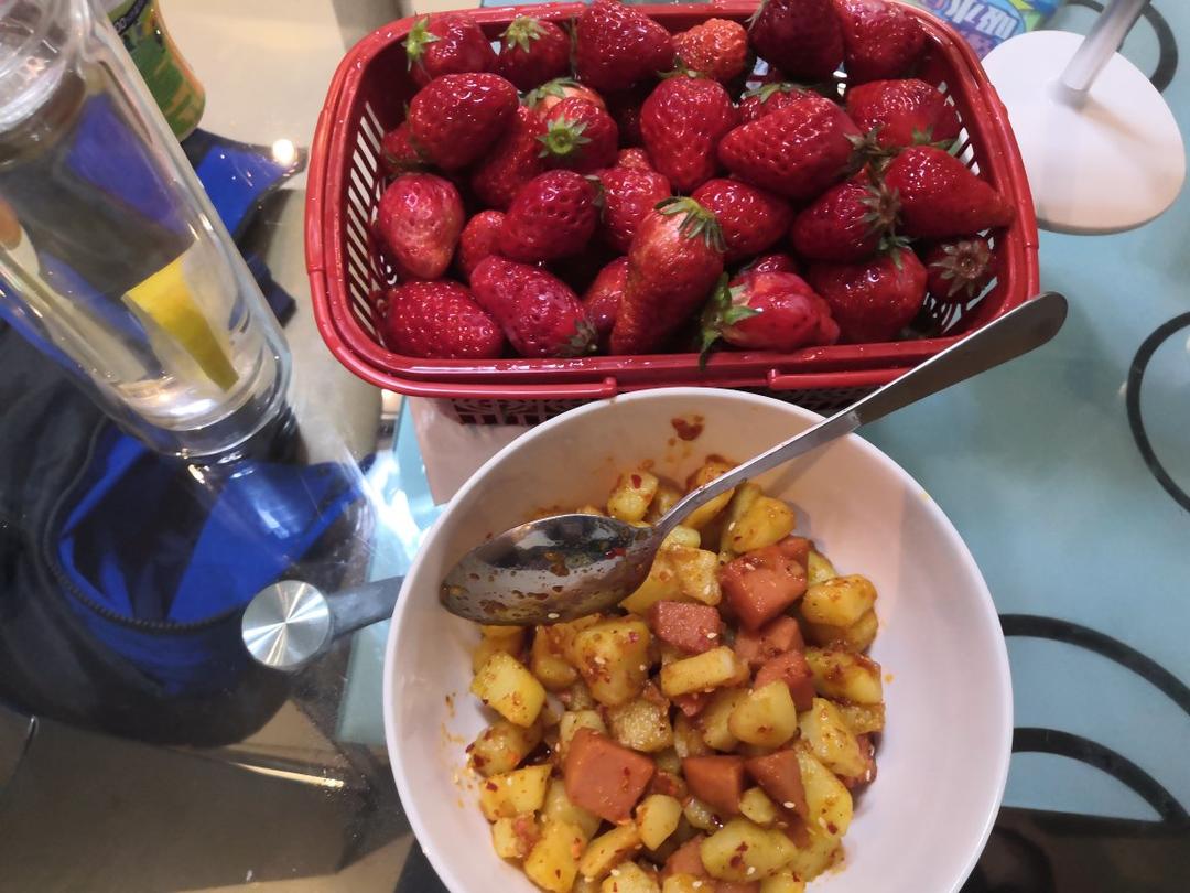 孜然火腿土豆丁