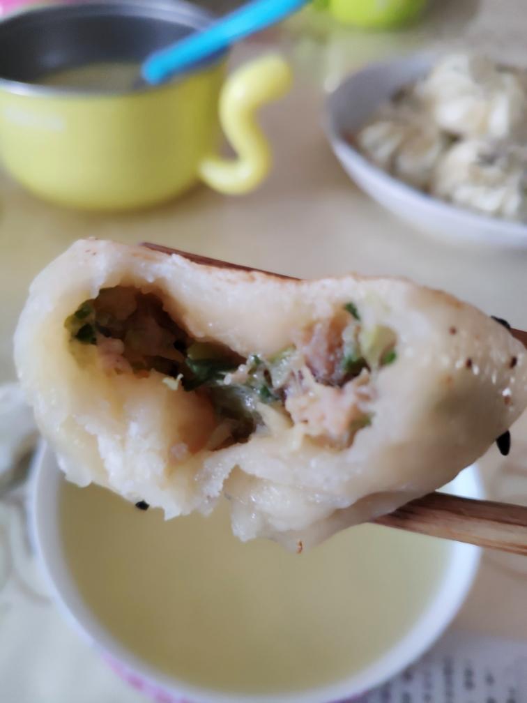 美味多汁的鲜肉生煎包