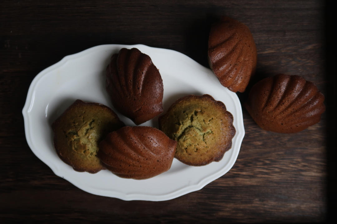 🍵懒人必看法式小甜点，快手0失败，清新抹茶巧克力玛德琳