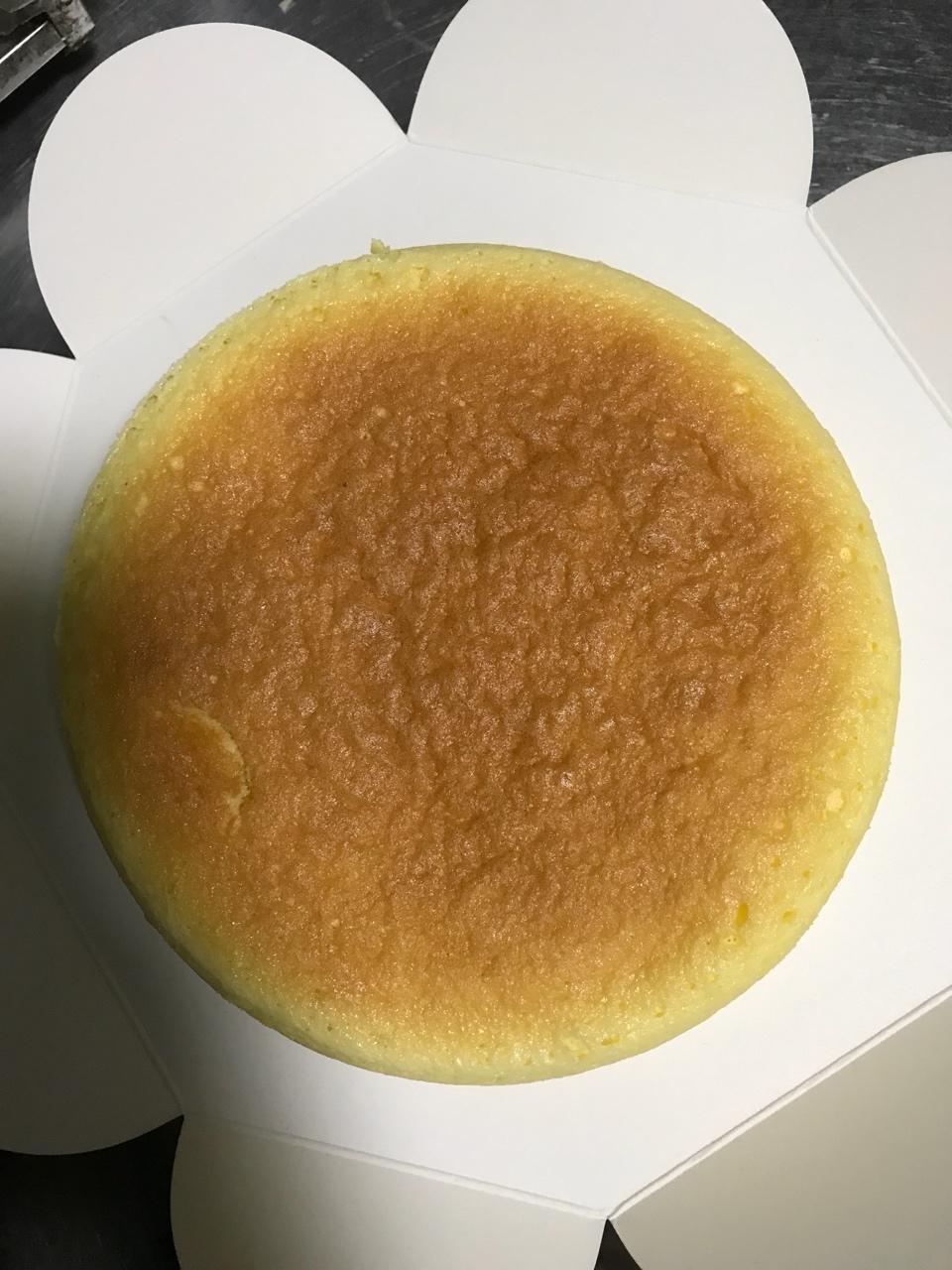 8寸轻乳酪蛋糕