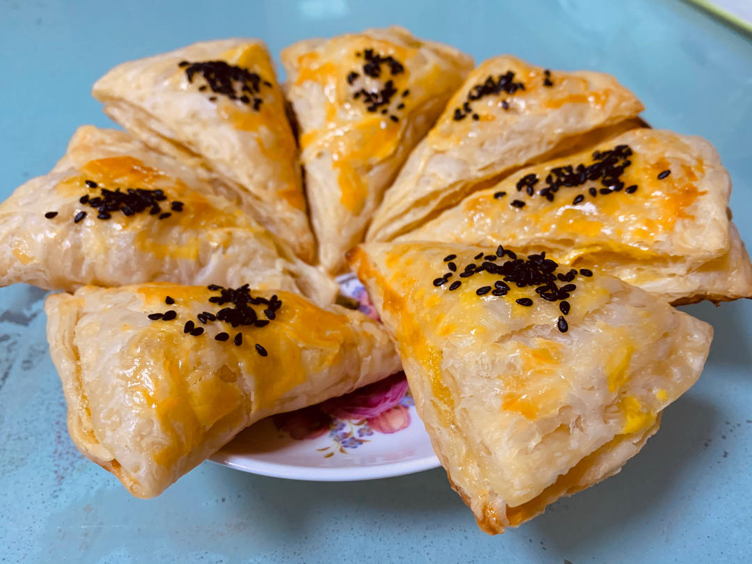 万能的手抓饼系列～芒果派