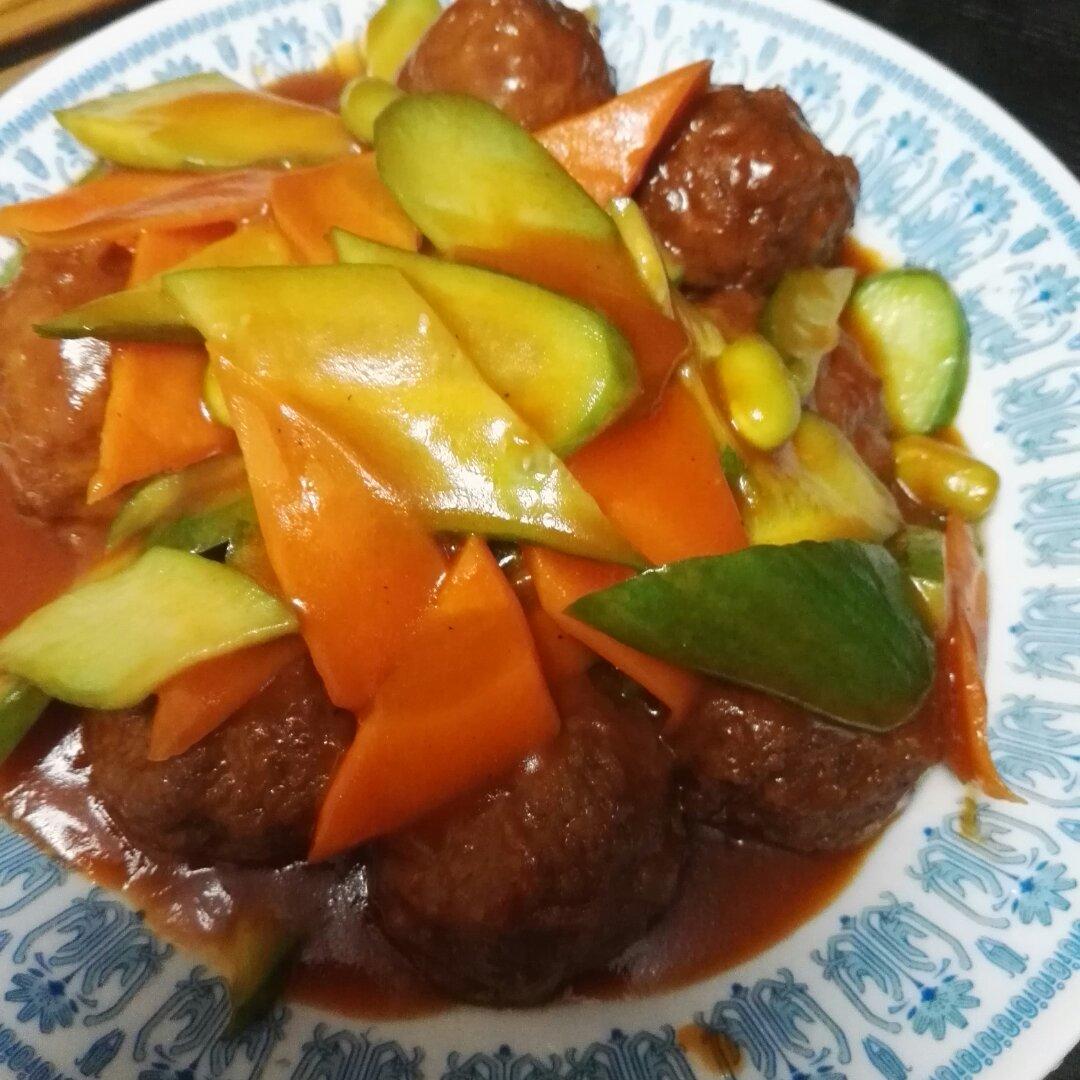 茄汁莲藕肉圆子