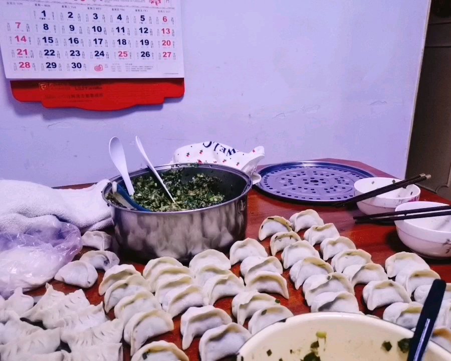 香菇韭菜猪肉饺的做法