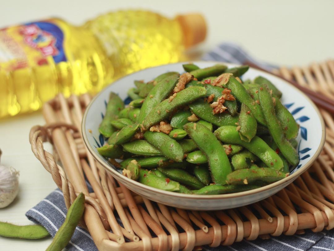 蒜香毛豆的做法