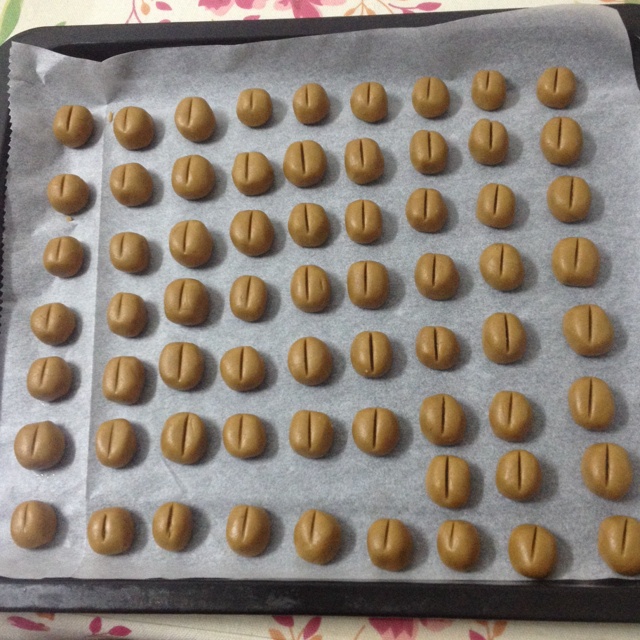 【咖啡豆豆饼干】简单的硬饼干