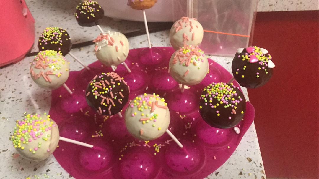 《Tinrry下午茶》教你做棒棒糖蛋糕