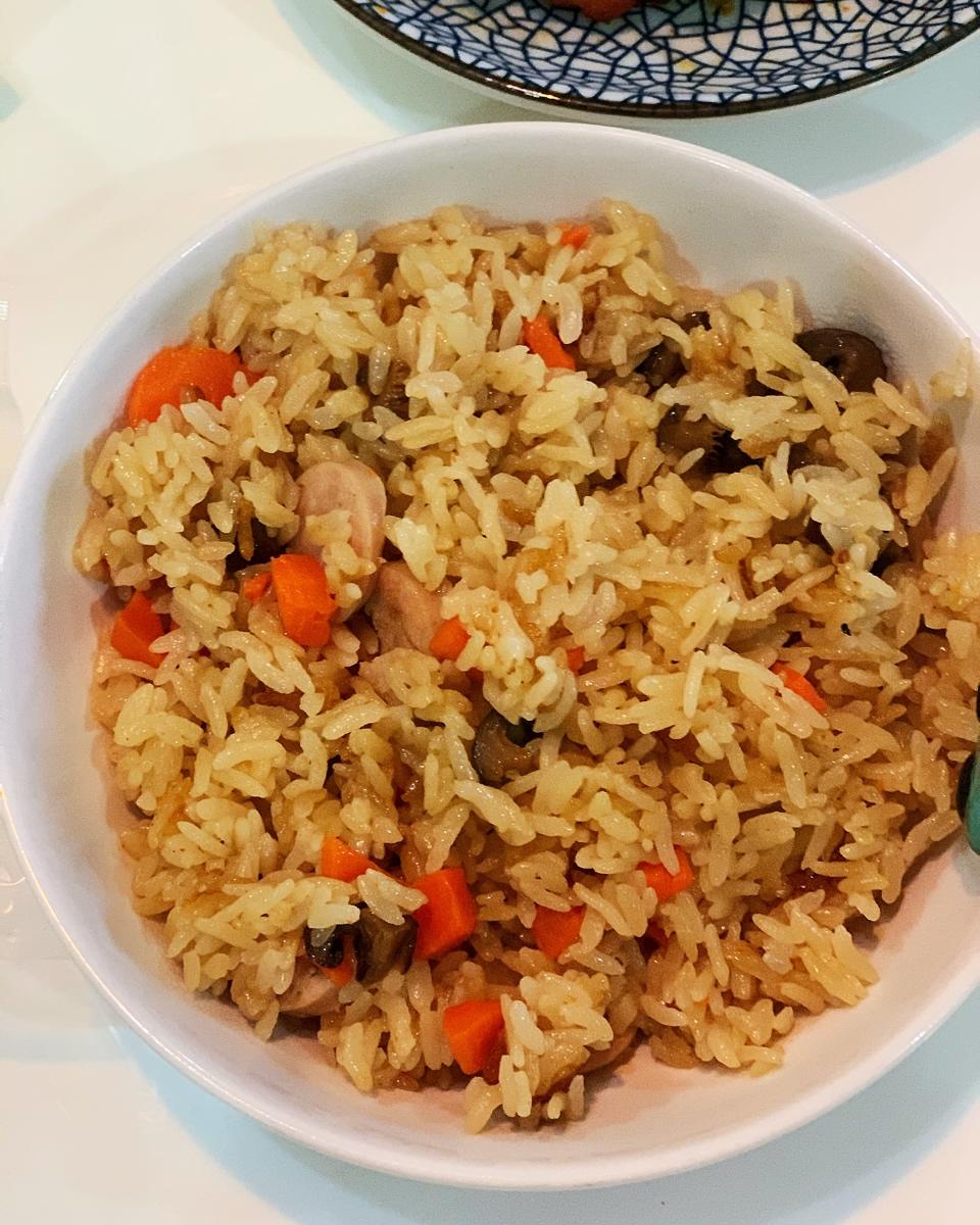 电饭锅版香菇腊肠饭