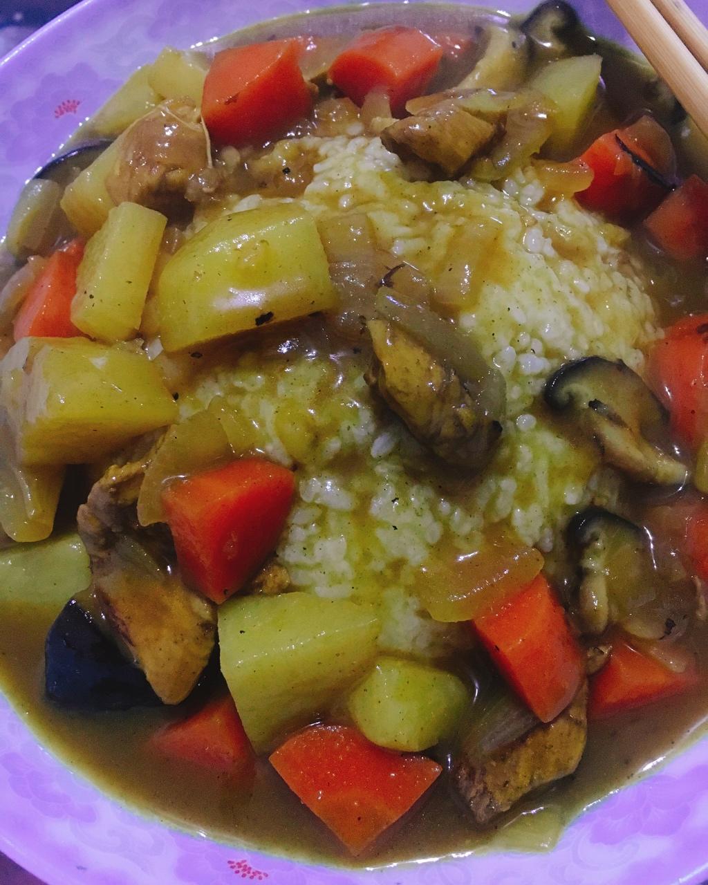 咖喱鸡肉饭