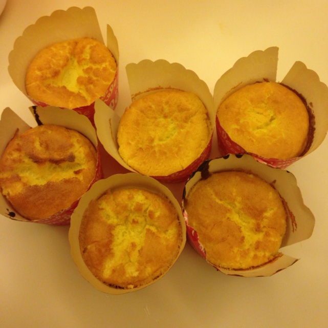 椰蓉棉花纸杯蛋糕