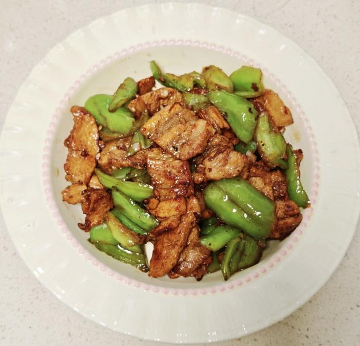 🥩青椒炒肉片