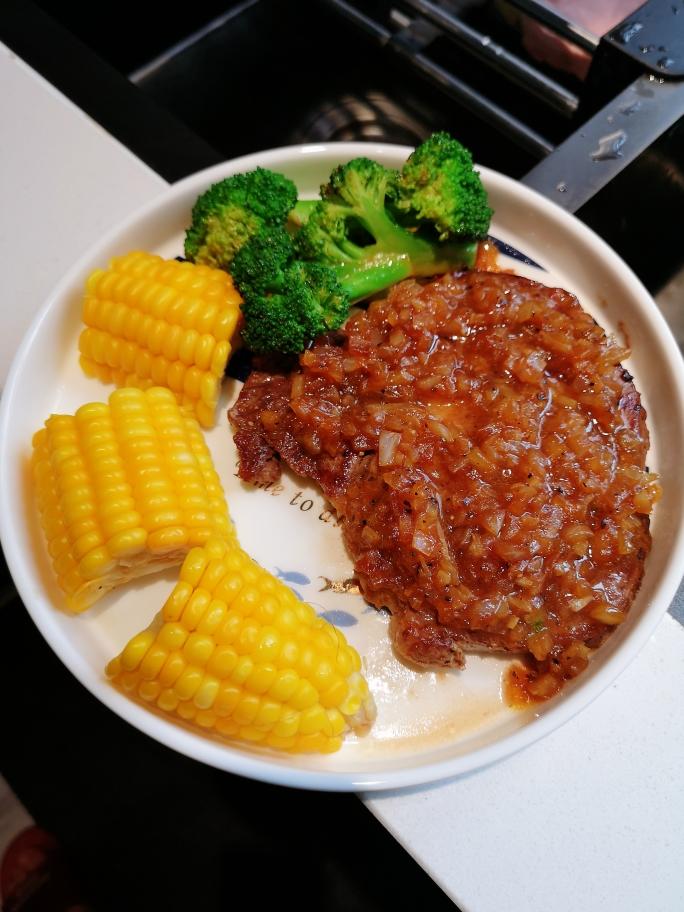 煎牛排