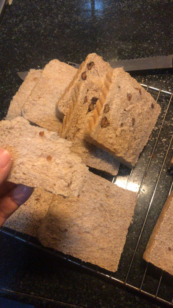 全家都爱吃的健康全麦吐司，新手也能做