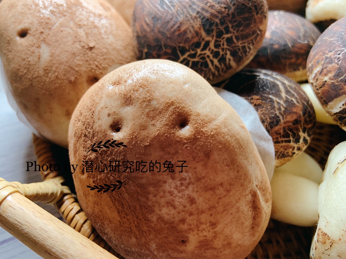 蒸一锅土豆和香菇馒头的做法 步骤14
