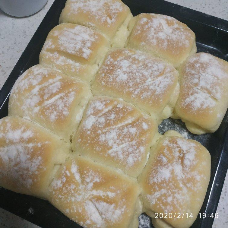 软到不知所措的牛奶卷