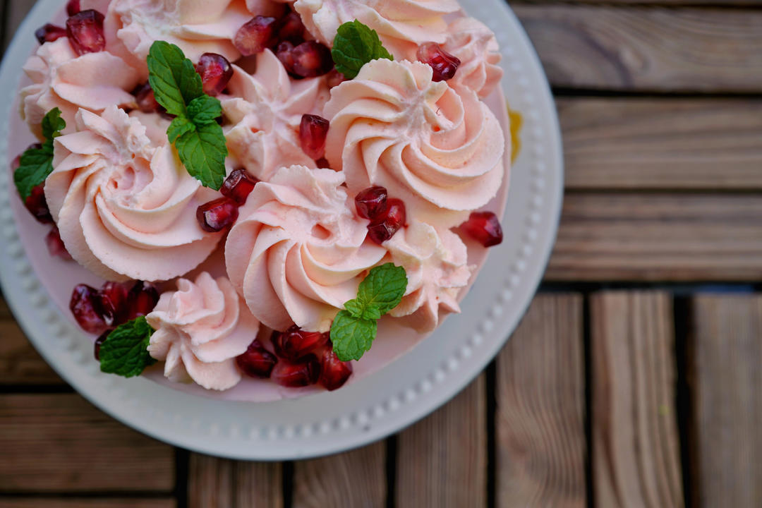 高颜值的石榴芝士蛋糕