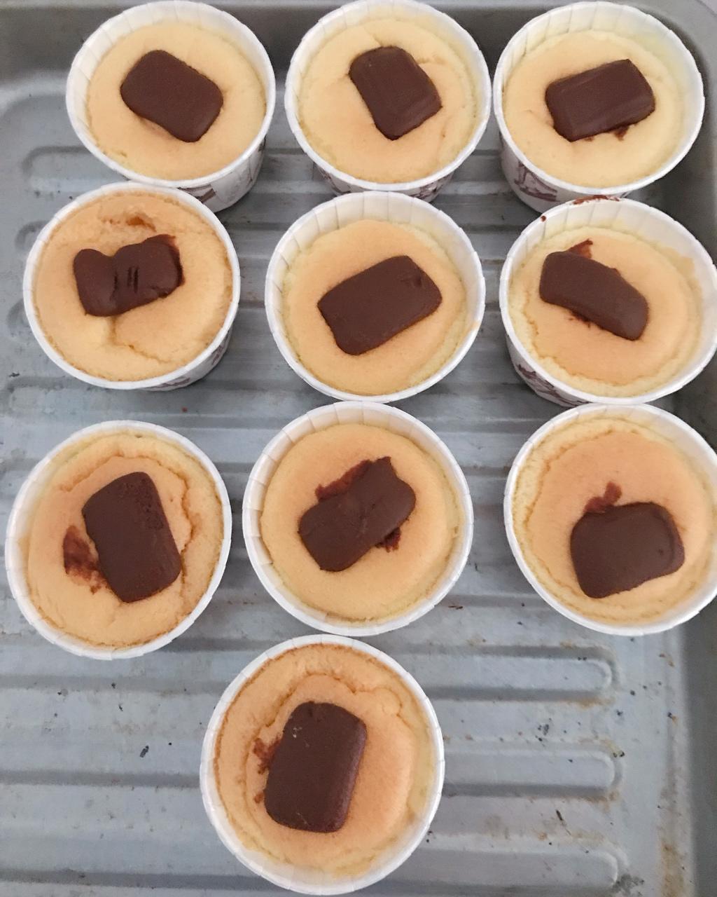 蔓越莓纸杯蛋糕