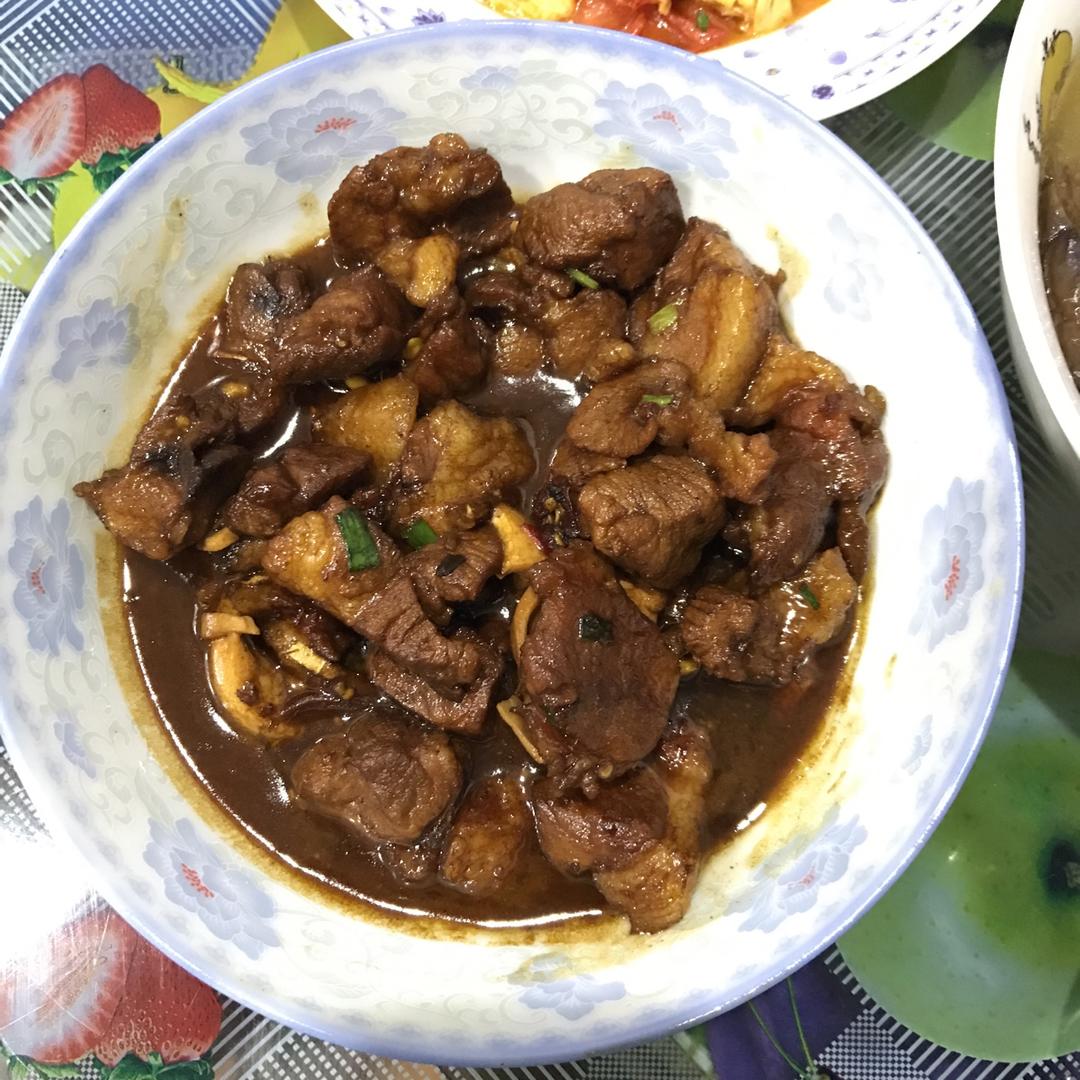 不焯水不放油的家常红烧肉