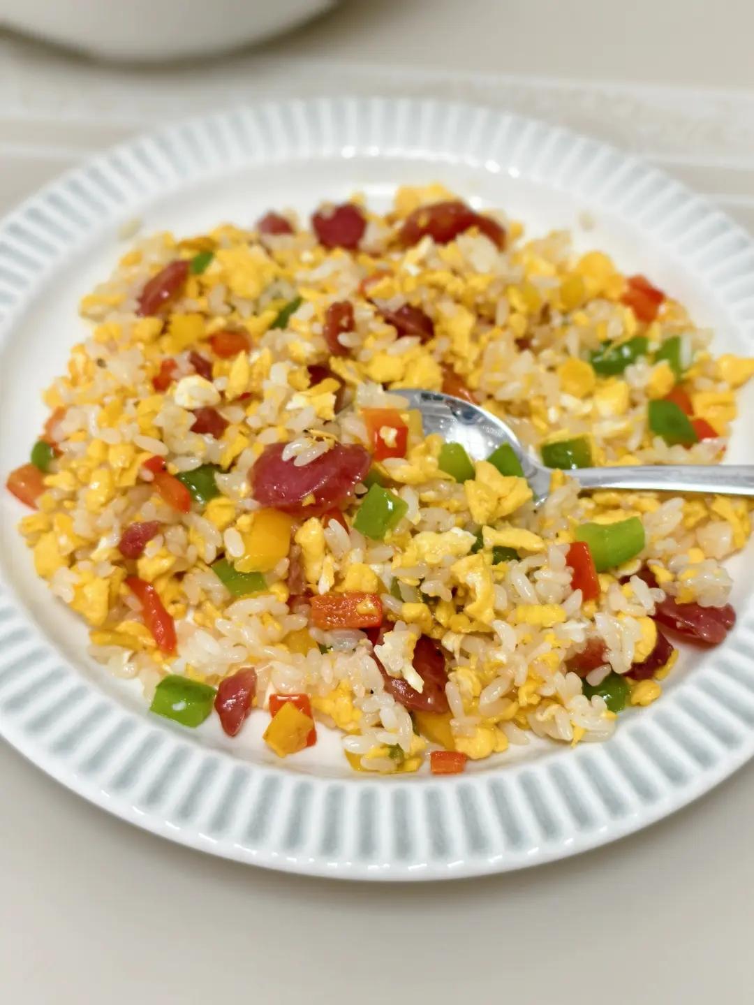 彩椒培根炒饭
