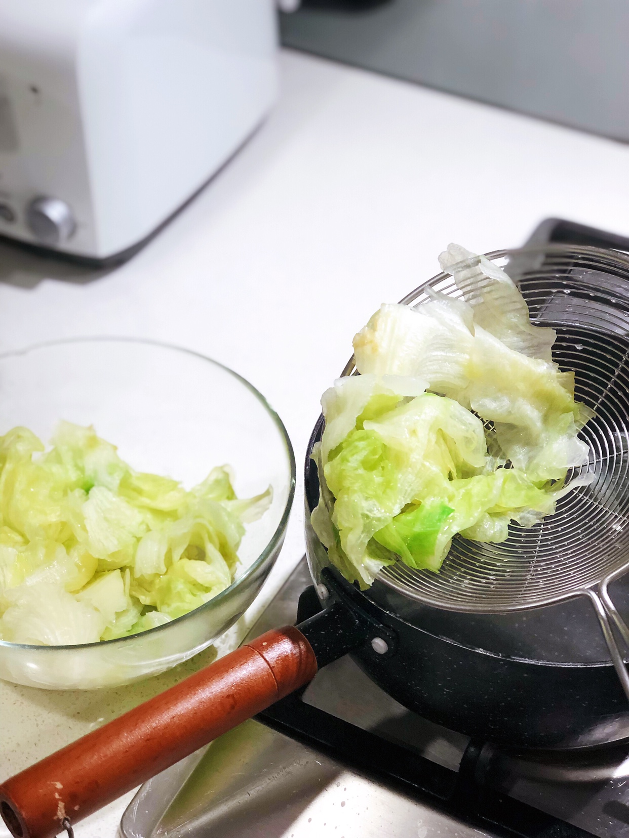 蚝油生菜🥬（瞎琢磨出来的好吃😋）的做法 步骤8