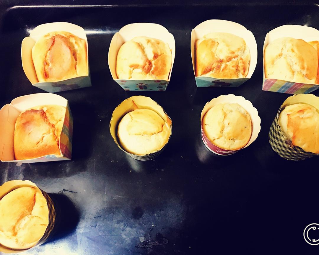 马芬 纸杯蛋糕cupcake香蕉松糕