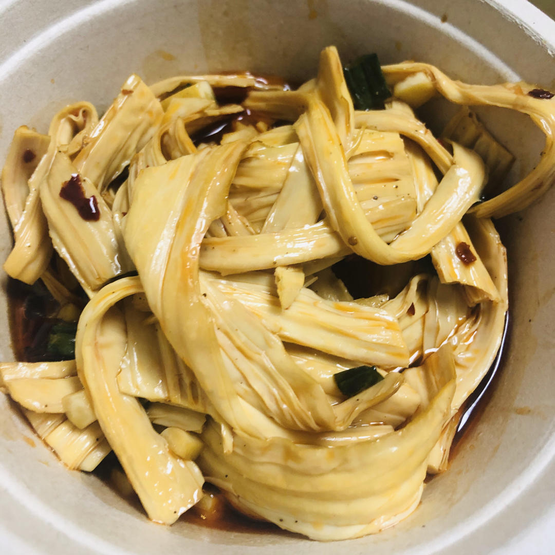 好吃到尖叫的凉拌腐竹