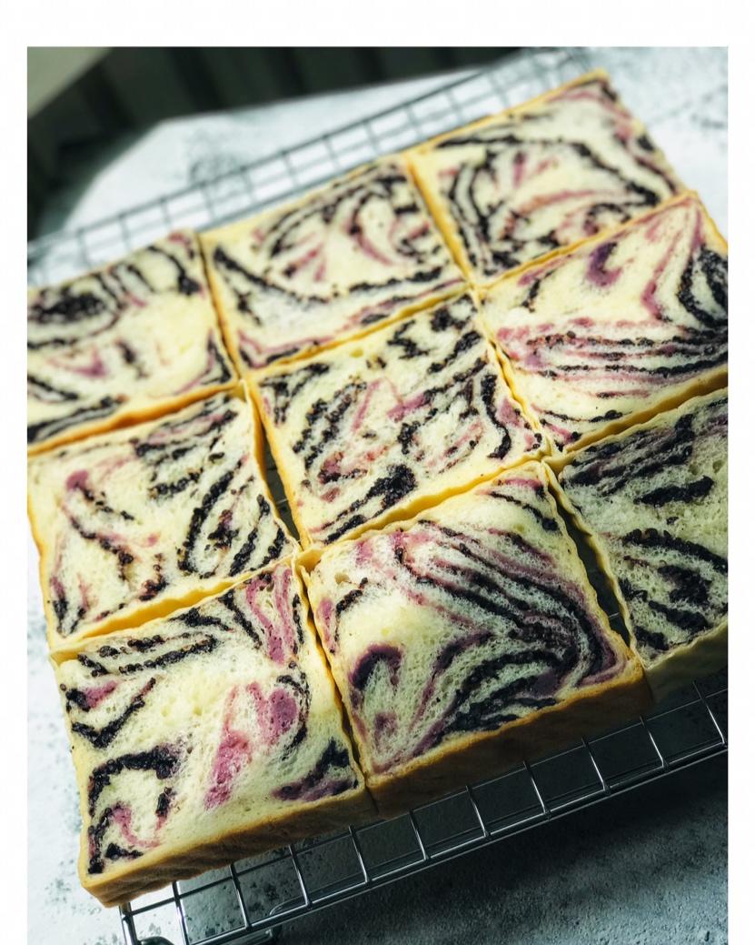 香芋紫米双料吐司