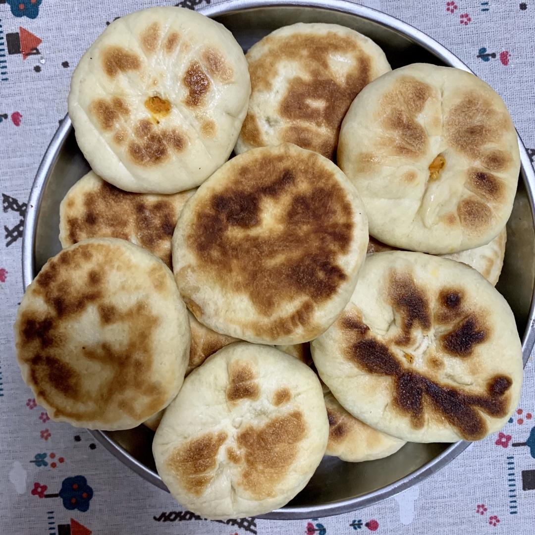 奶香味的山药紫薯软饼，香甜软糯，你一定要试试