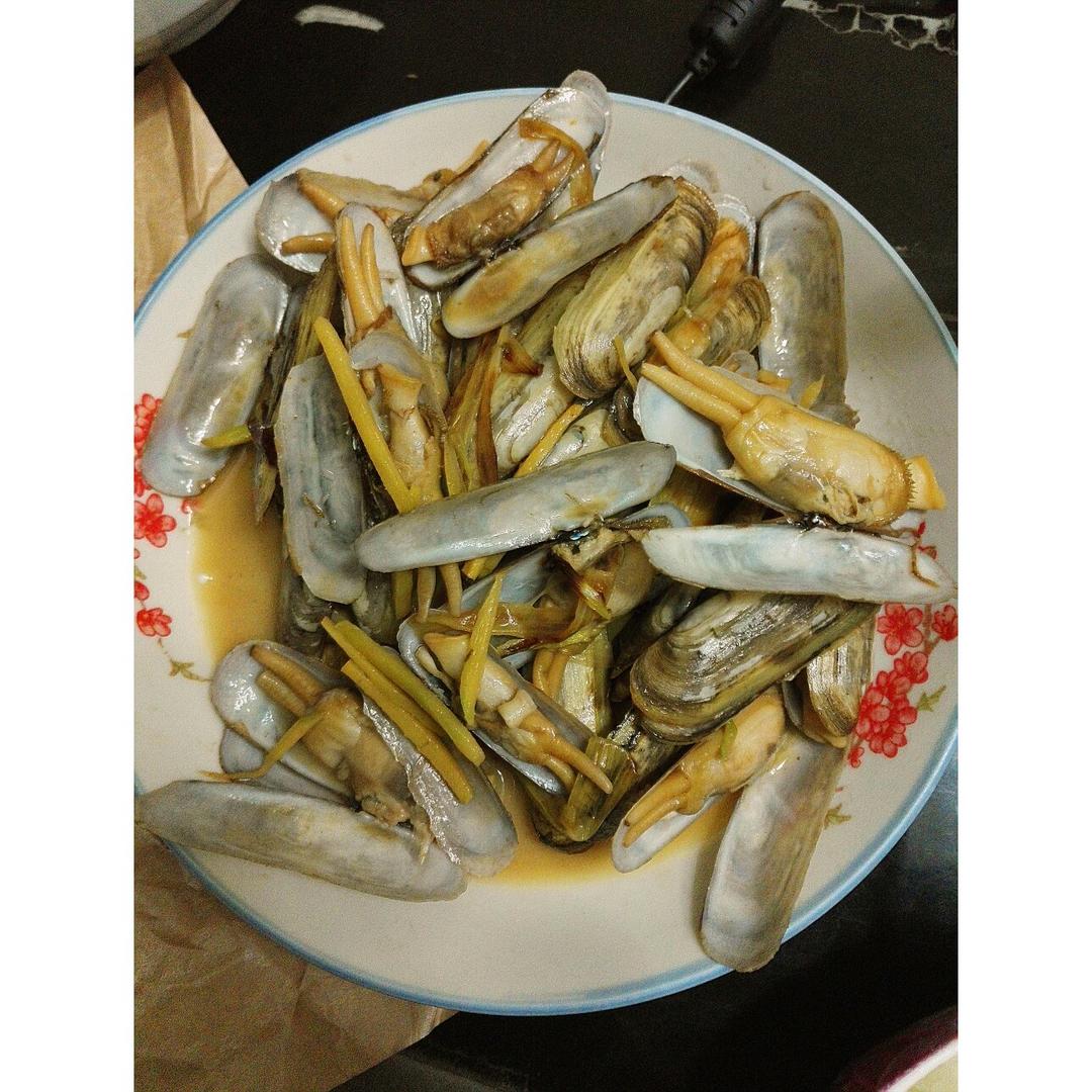 葱姜炒蛏子