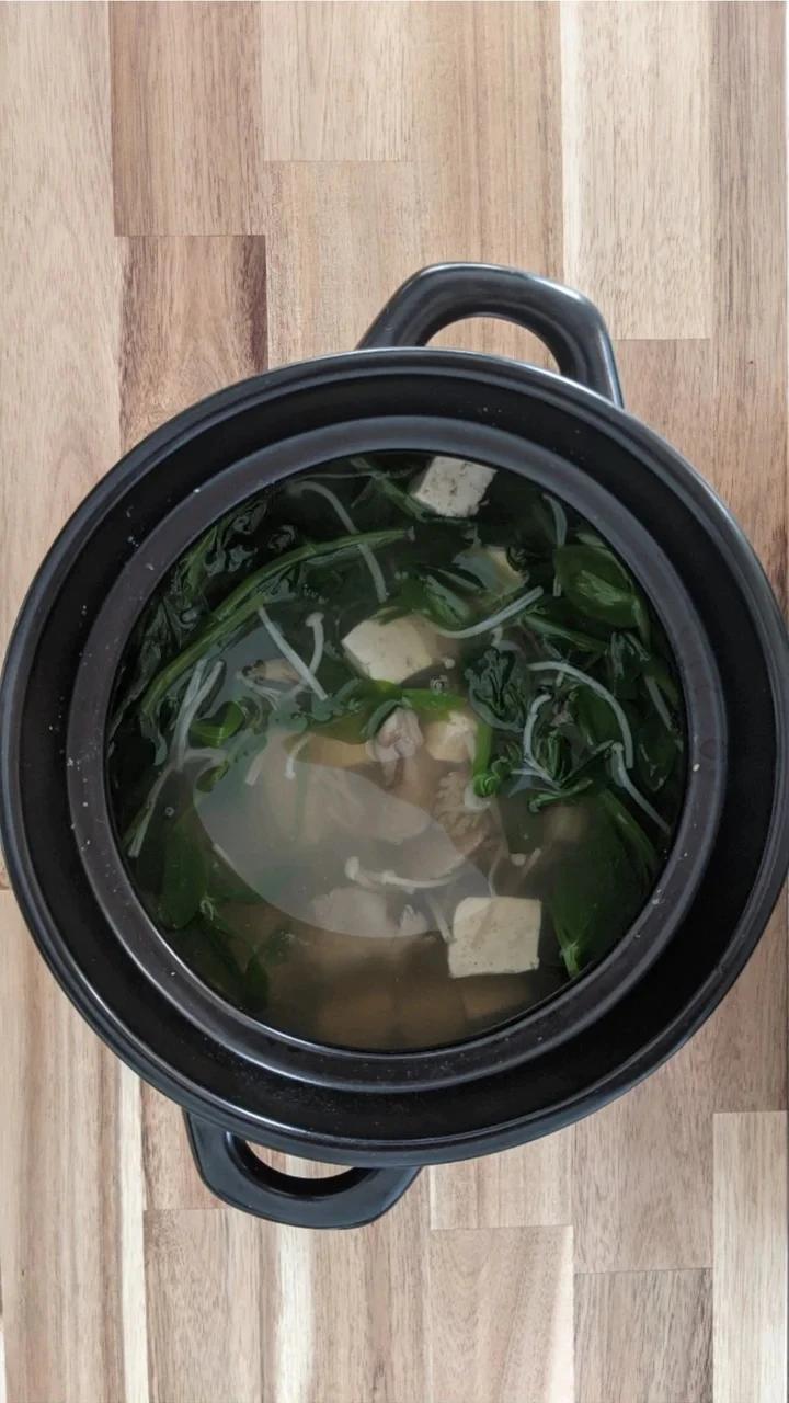 蘑菇豆腐汤