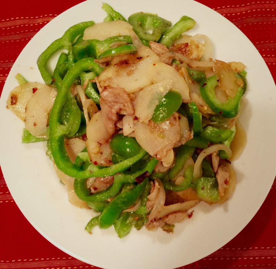 土豆青椒炒肉片