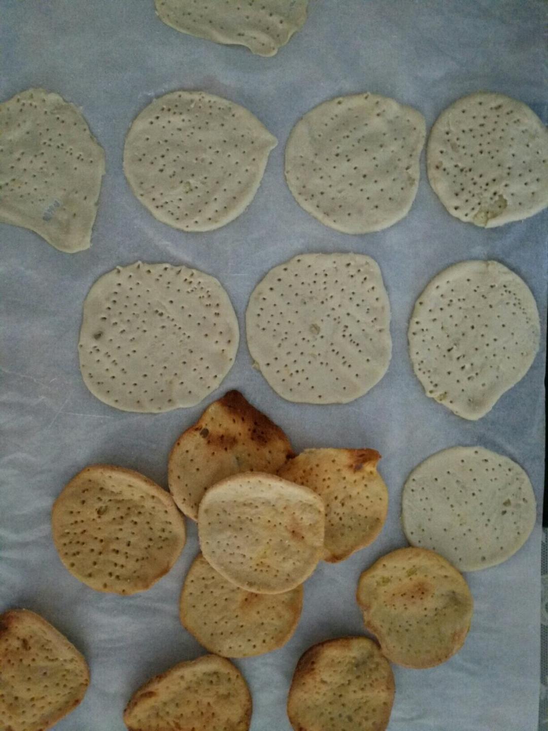 无鸡蛋无黄油的咸味土豆饼干