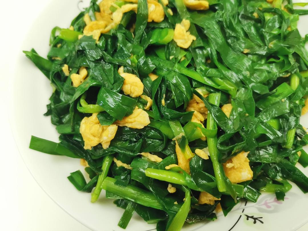 韭菜炒鸡蛋——三分钟快手下饭菜 掌握火候的秘诀