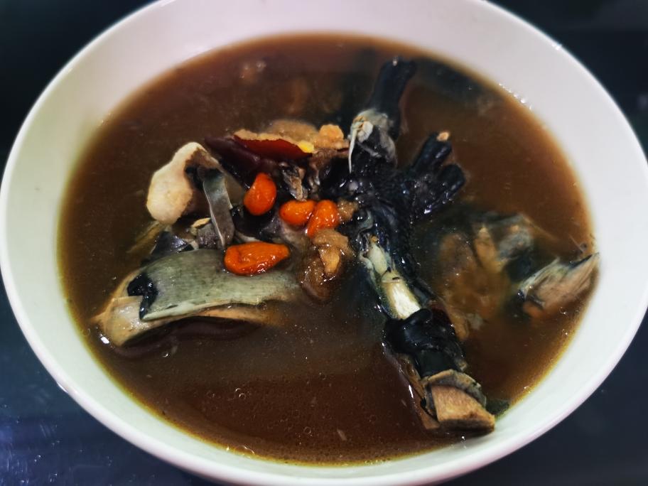 竹丝鸡阿胶汤（不油腻）