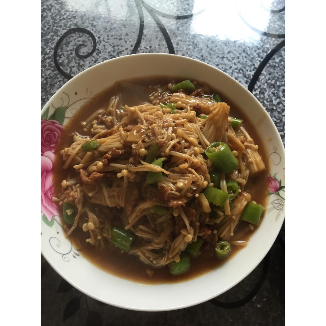 金针菇青椒肉丝