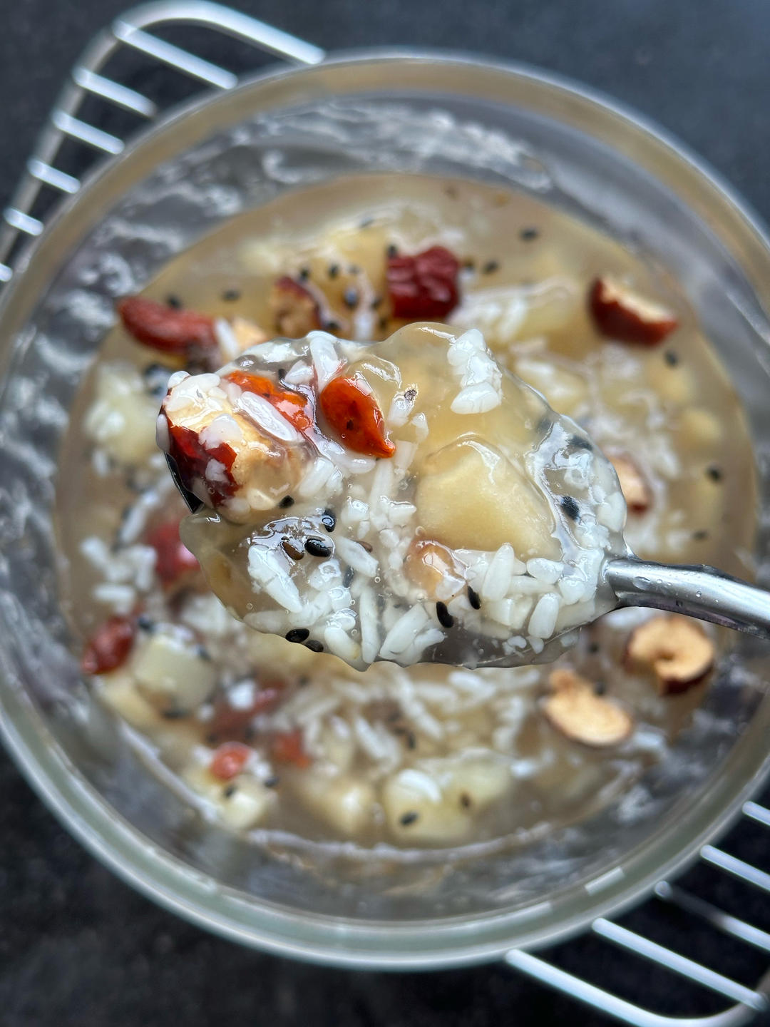 养生醪糟藕粉蒸苹果