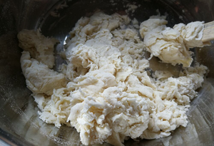 绵软劲道，能吃到面粉纯净香味的——官渡粑粑·圆满素食的做法 步骤4