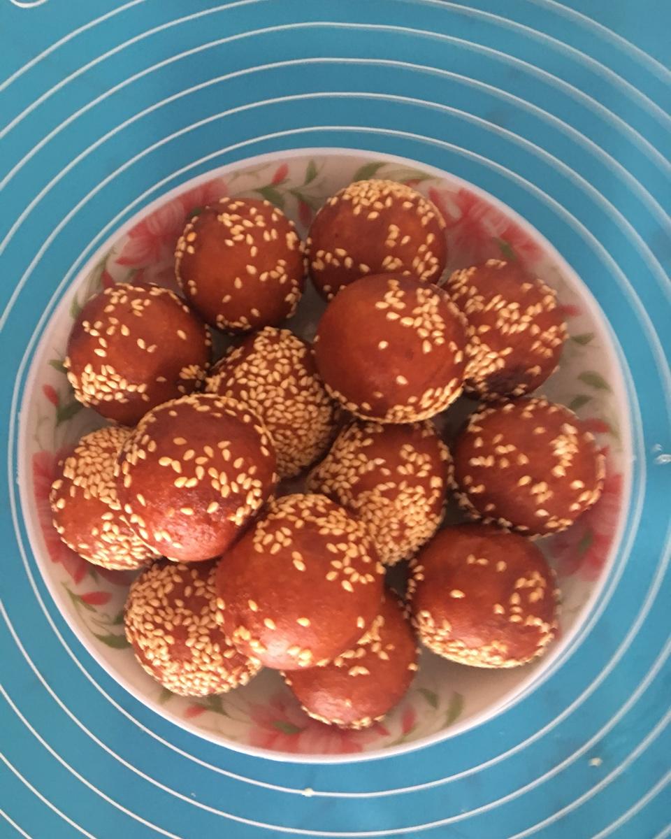 芝麻山芋圆子