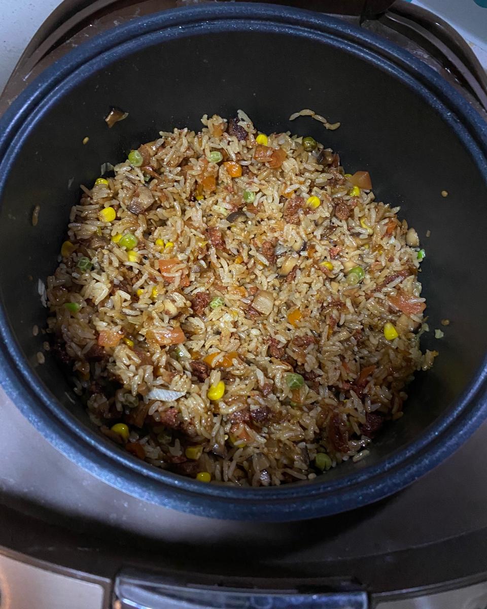 把陈乔恩吃哭的焖饭，我一口气连吃3碗，学会后再也不想吃外卖了